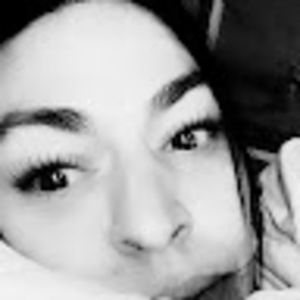 Meet your Posher, Shellie